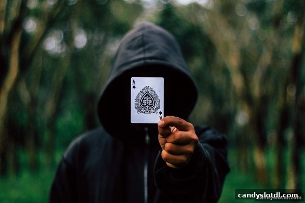 糖果派对电子游艺下载：起手牌范围与收益的数学逻辑全解析