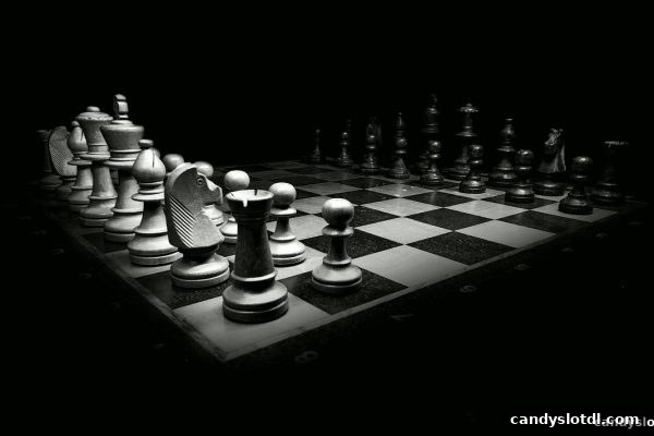糖果派对电子游艺下载 | 五子棋进阶全攻略：从新手到高手，VIP礼包助力制胜