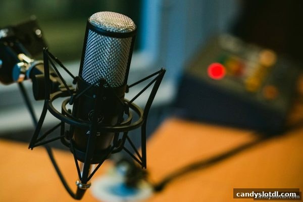 从糖果派对电子游艺下载看电竞直播：观众参与感与提现手续费的共赢策略